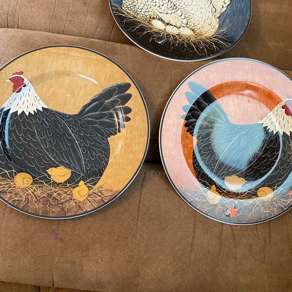 Farmhouse Chicken Design Dinner Plate Set